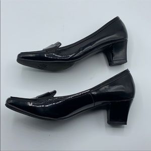 East 5th Black Loafer Heel